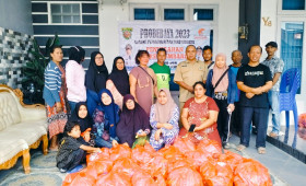 Penyerahan Bantuan Sembako Kegiatan Pemberdayaan Tahun 2023
